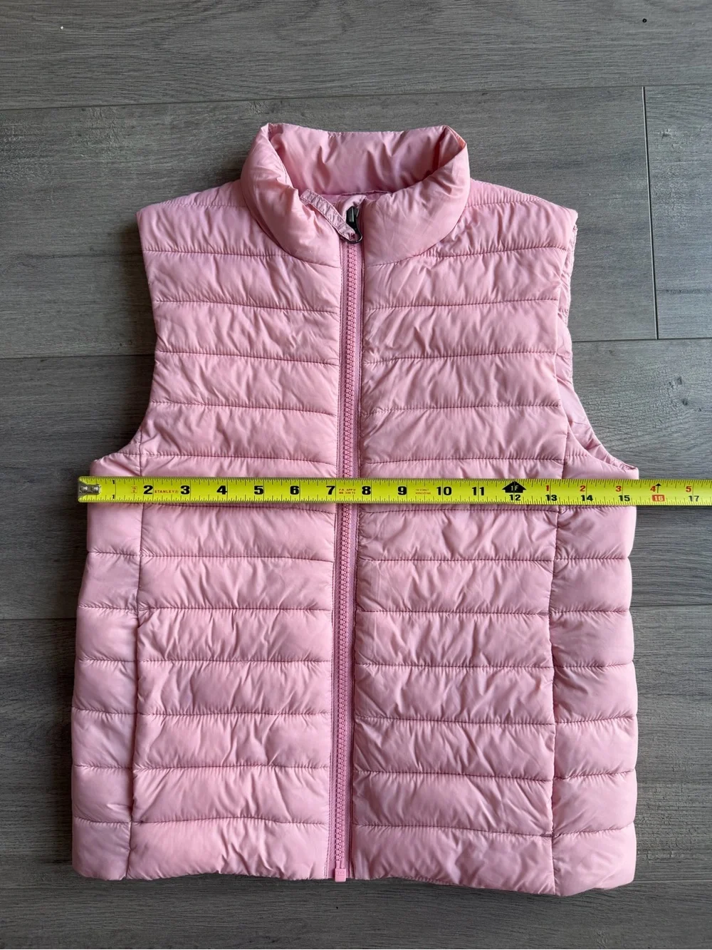 Lands End insulated puffer vest - size small (8) - muted pink